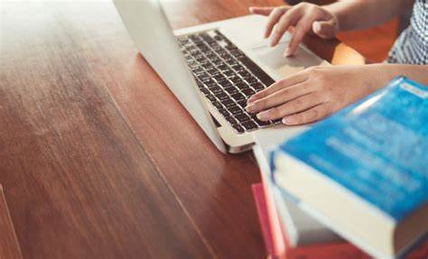 Promotie: Ondersteuning van adult-learners in blended learning